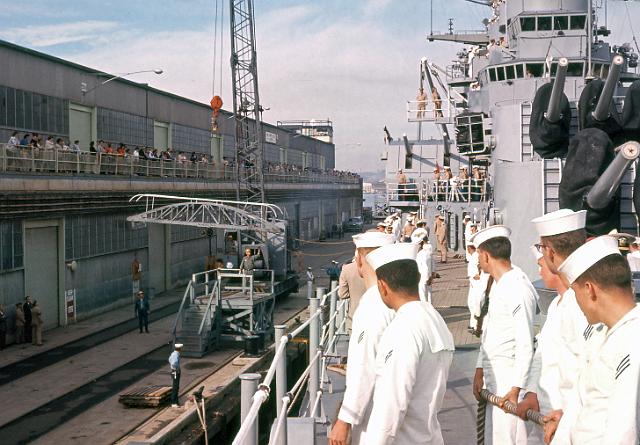 S19631017001.JPG - UNDERWAY FROM BROADWAY PIER-17 OCT 1963