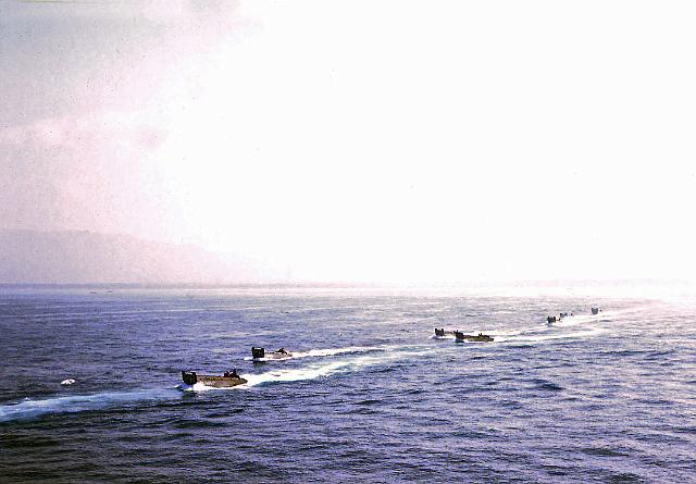 S19640303013.JPG - LANDING CRAFT RETURNING