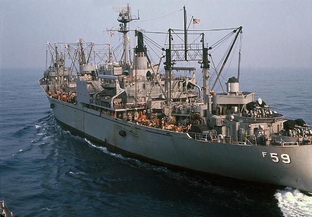 S19640306004.JPG - UNREP STORES FROMUSS VEGA (AF-59)