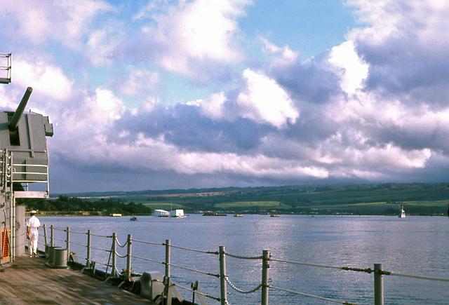 S19640409001.JPG - RETURN TO PEARL HARBOR-9 APR 1964