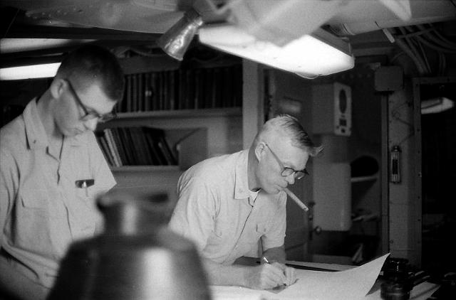 S196508000004C.JPG - CAPT GOODFELLOW CHECKSNAVIGATOR GREENWOOD'S COURSE