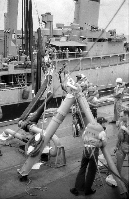 S196508000044C.JPG