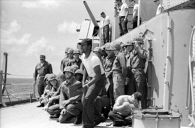 S196508000065C.JPG - MARDET MANS MOUNT 51