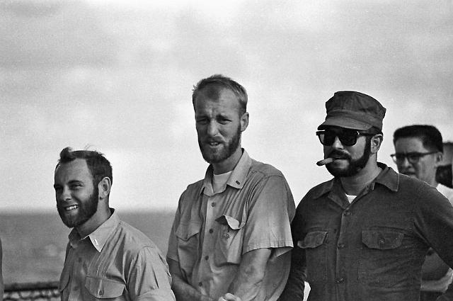 S196508000086C.JPG