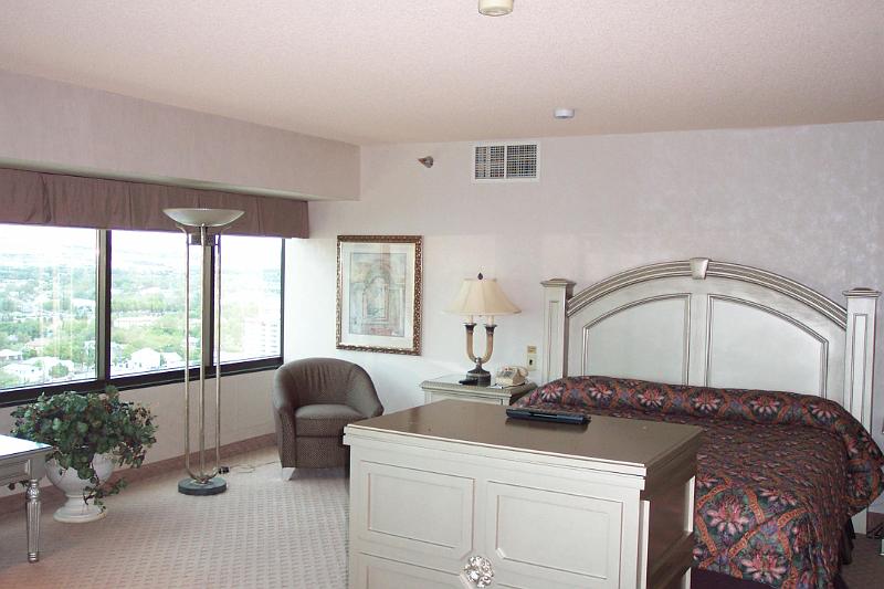 reno-eldorado-faux-tour3.jpg