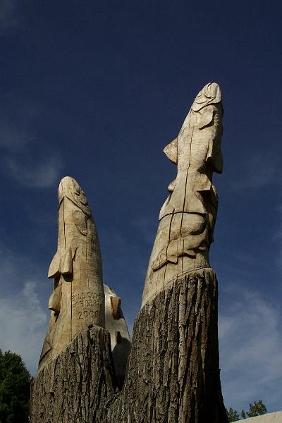 reno-riverwalk-tree-sculpture.jpg
